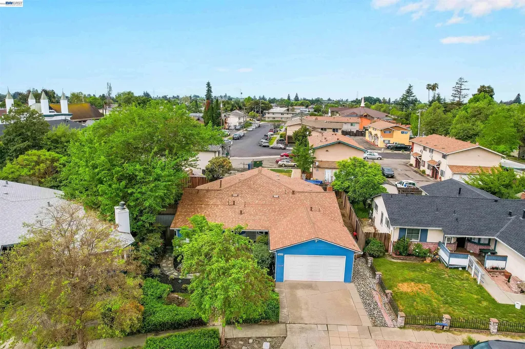 26257 Coleman Avenue Hayward CA 94544