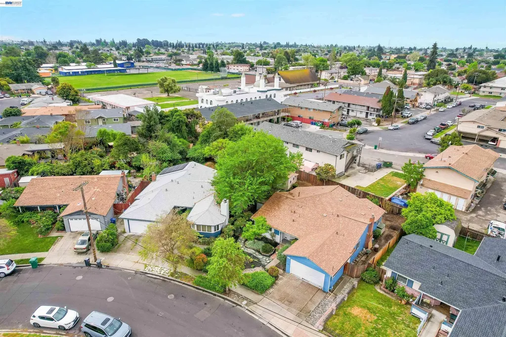 26257 Coleman Avenue Hayward CA 94544