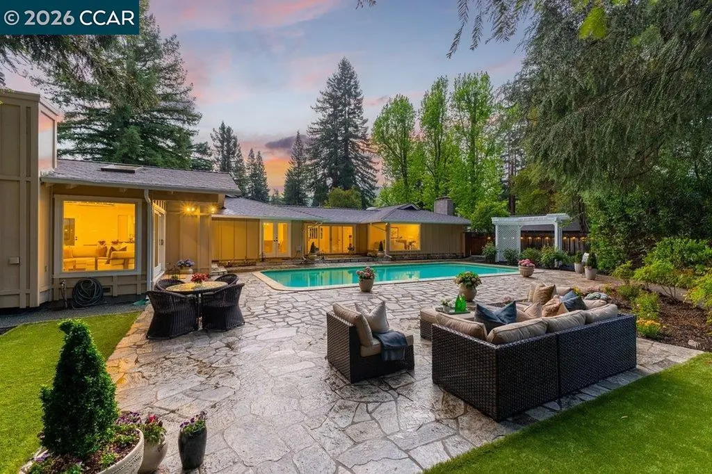 118 Alvern Court Alamo CA 94507