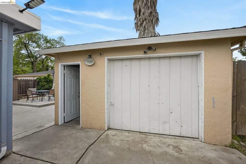 1016 C Street Antioch CA 94509