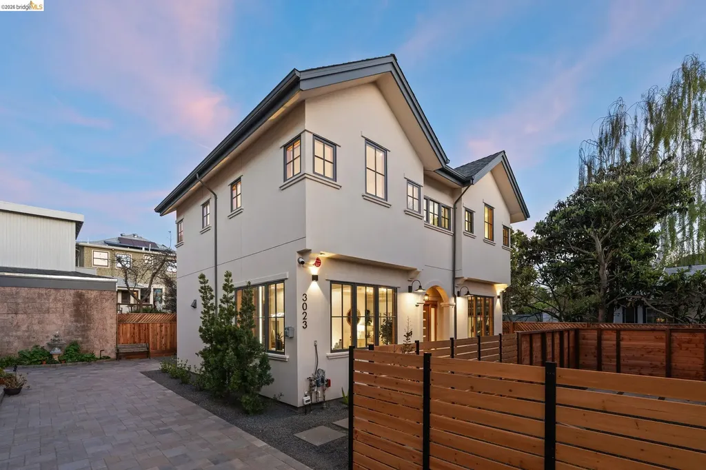 3023 Bateman Street Berkeley CA 94705