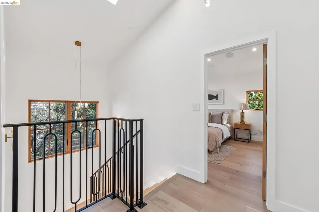 3023 Bateman Street Berkeley CA 94705