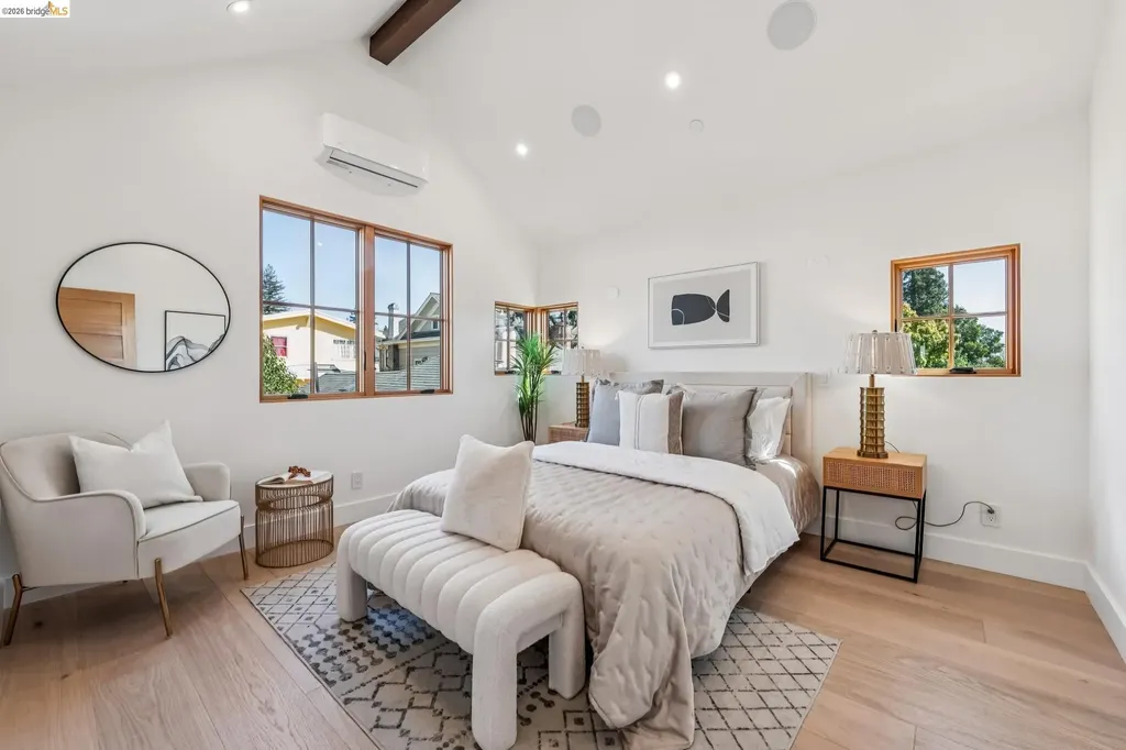 3023 Bateman Street Berkeley CA 94705