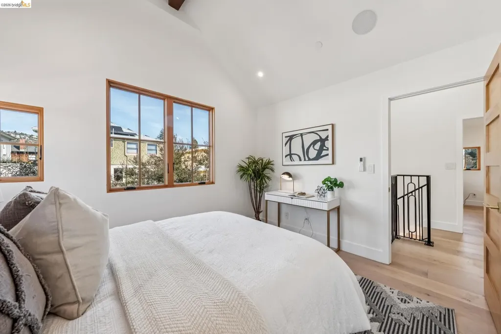 3023 Bateman Street Berkeley CA 94705