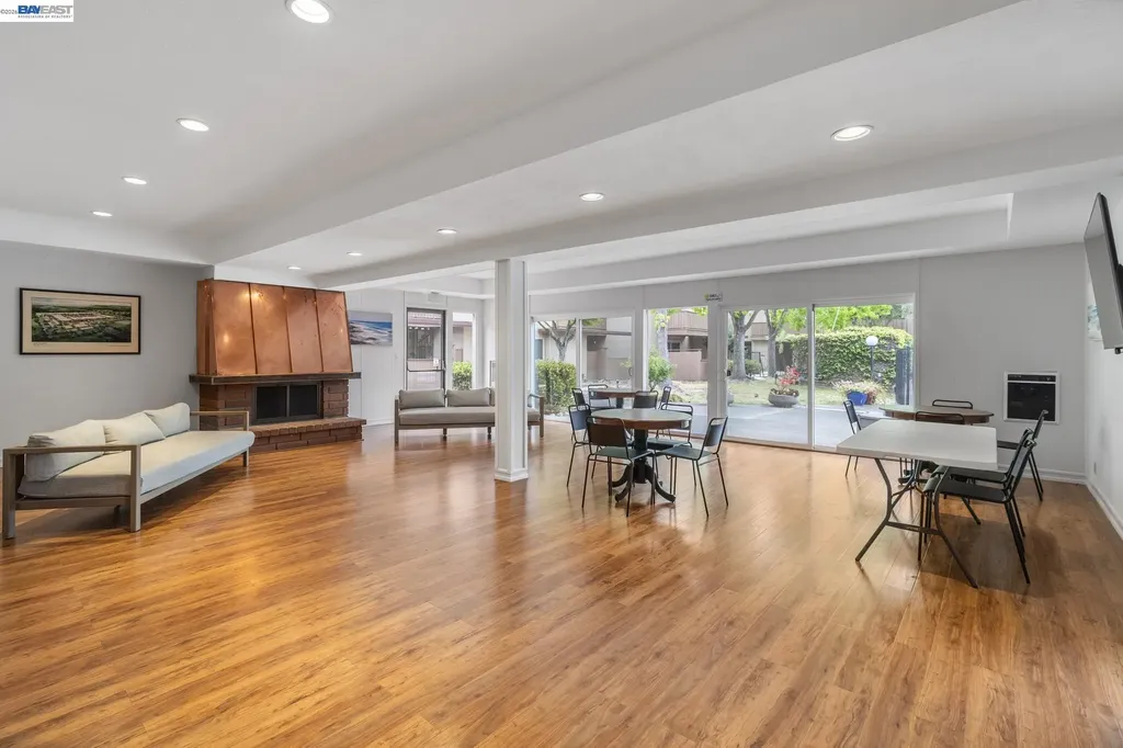 1321 Webster Street Alameda CA 94501