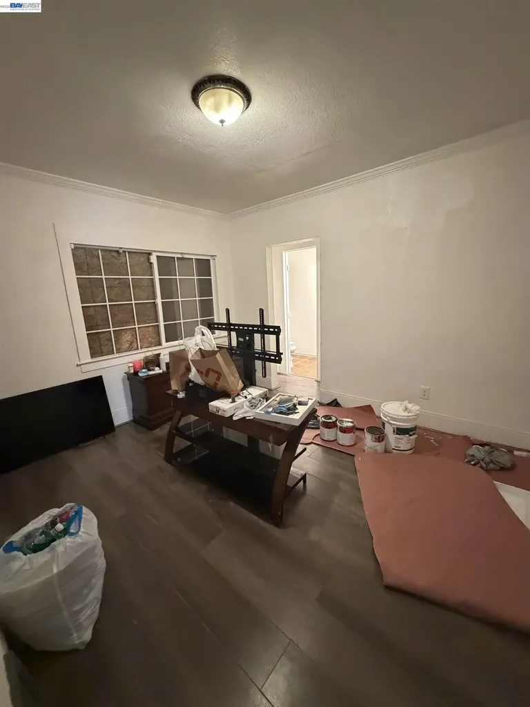 4058 Edwards Avenue Oakland CA 94605