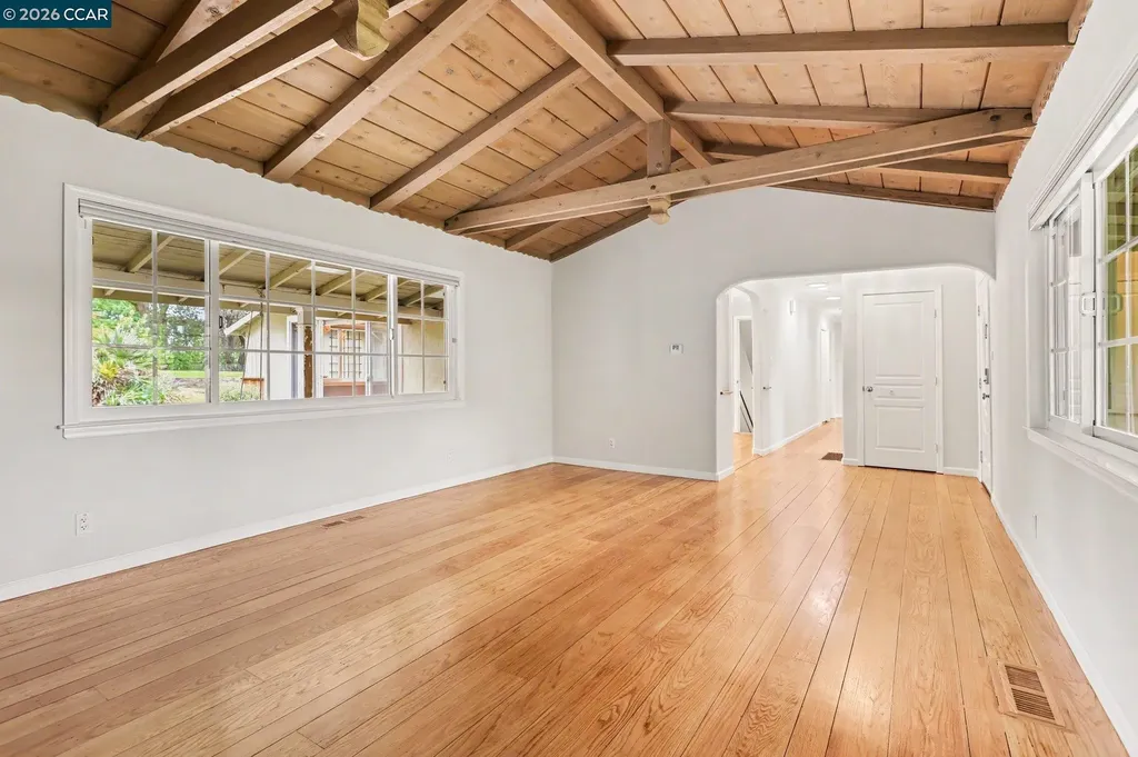 4 Dale Court Lafayette CA 94595