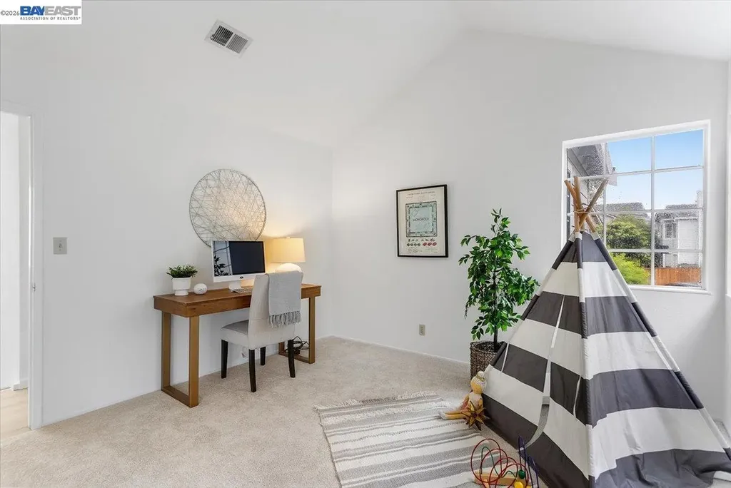 18786 Sydney Circle Castro Valley CA 94546