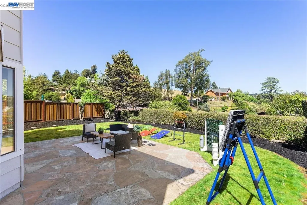 18786 Sydney Circle Castro Valley CA 94546