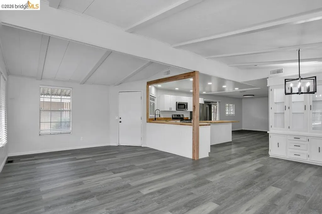 1 Mark Lane Antioch CA 94509