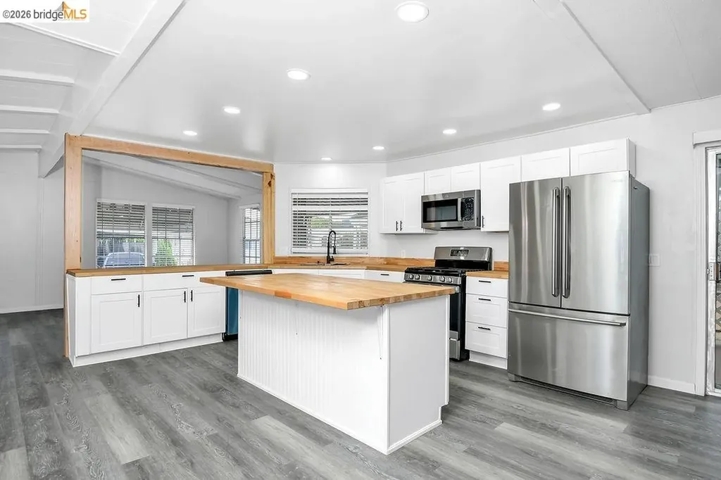 1 Mark Lane Antioch CA 94509