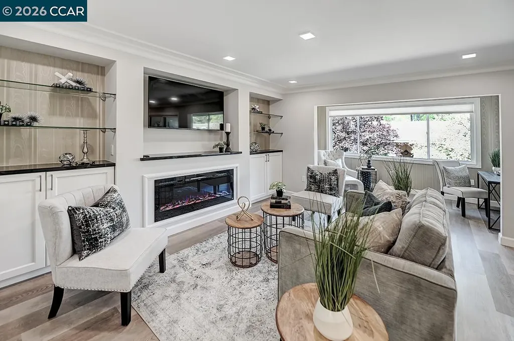 3410 Tice Creek Walnut Creek CA 94595