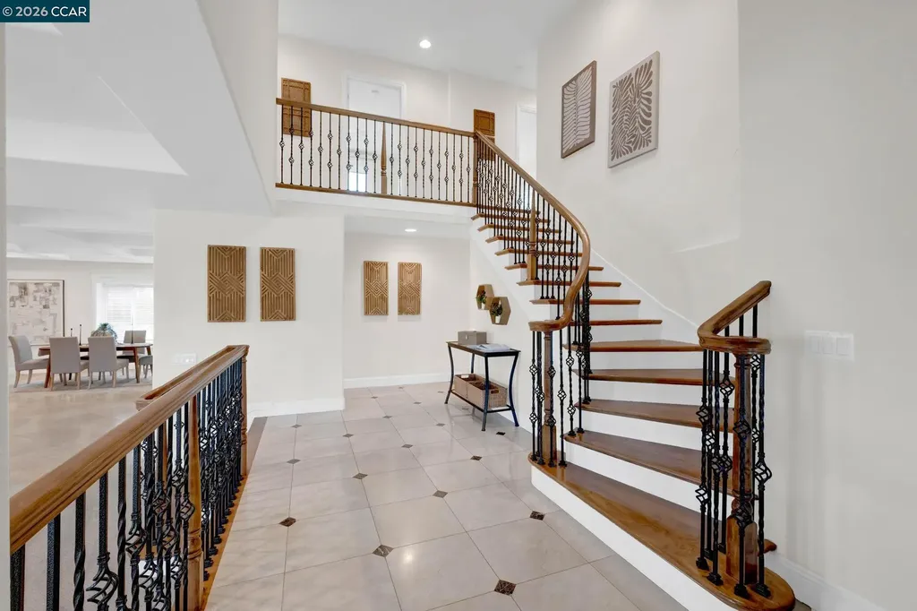367 Mount Washington Way Clayton CA 94517