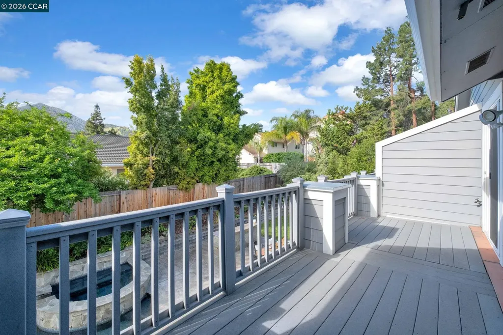 367 Mount Washington Way Clayton CA 94517