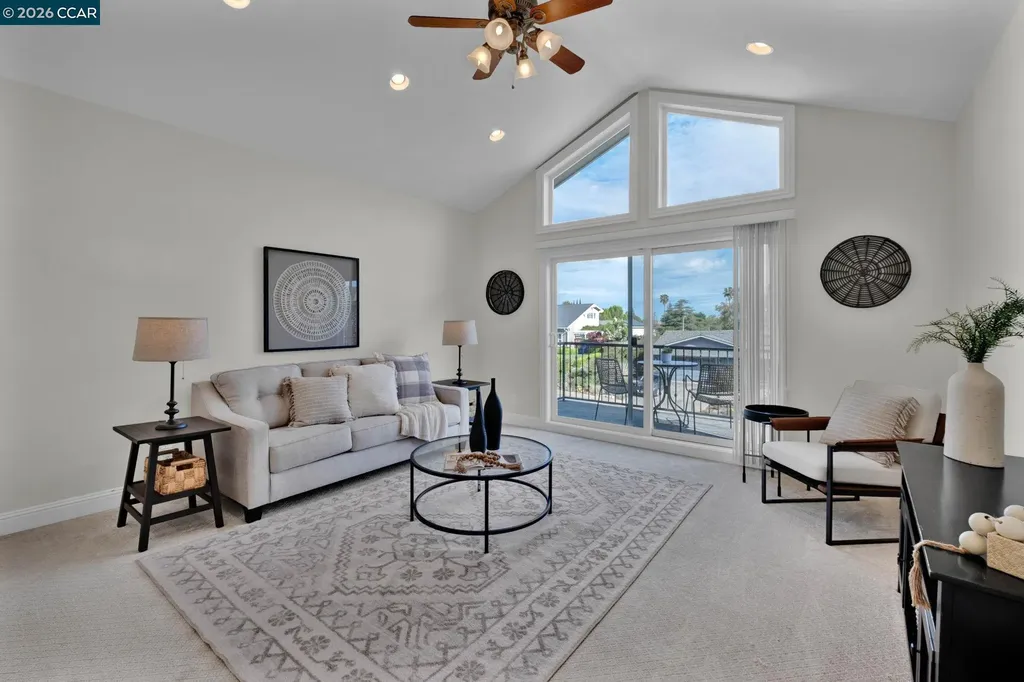 367 Mount Washington Way Clayton CA 94517