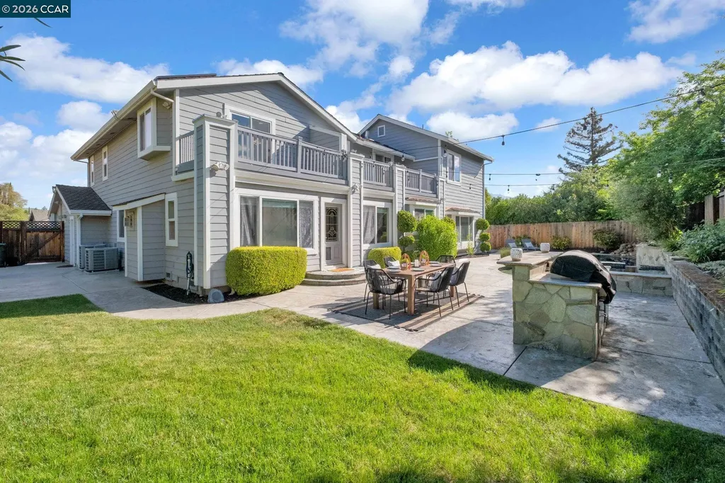 367 Mount Washington Way Clayton CA 94517