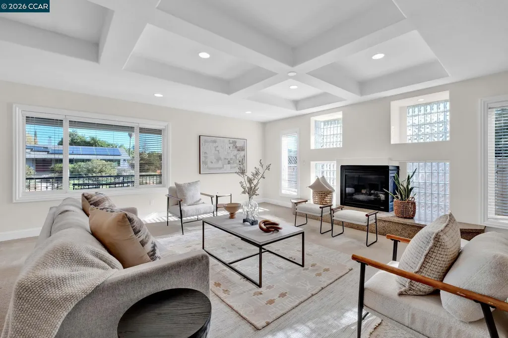 367 Mount Washington Way Clayton CA 94517