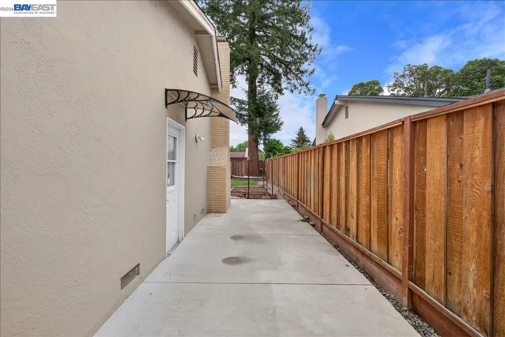 6168 Inglewood Drive Pleasanton CA 94588