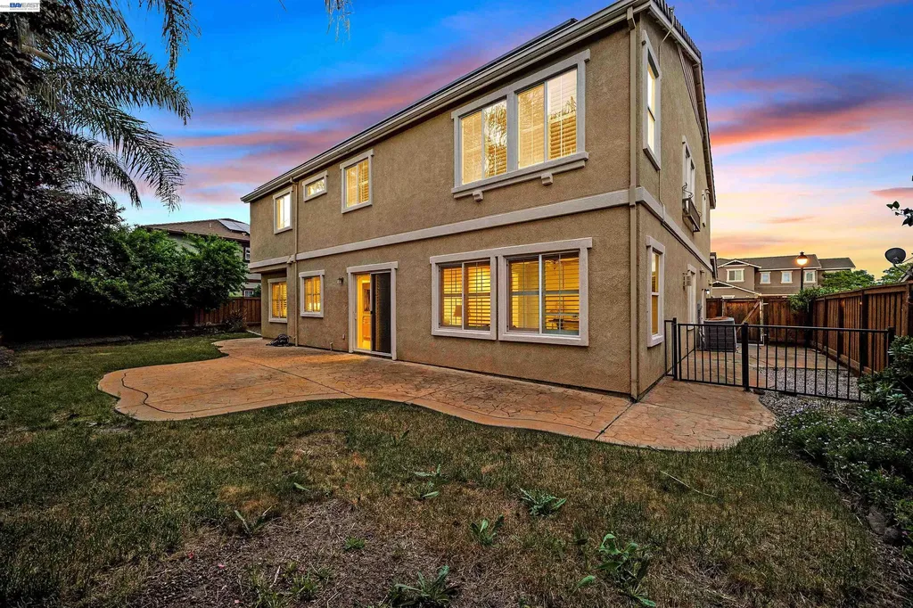 1869 Tarragon Drive Brentwood CA 94513