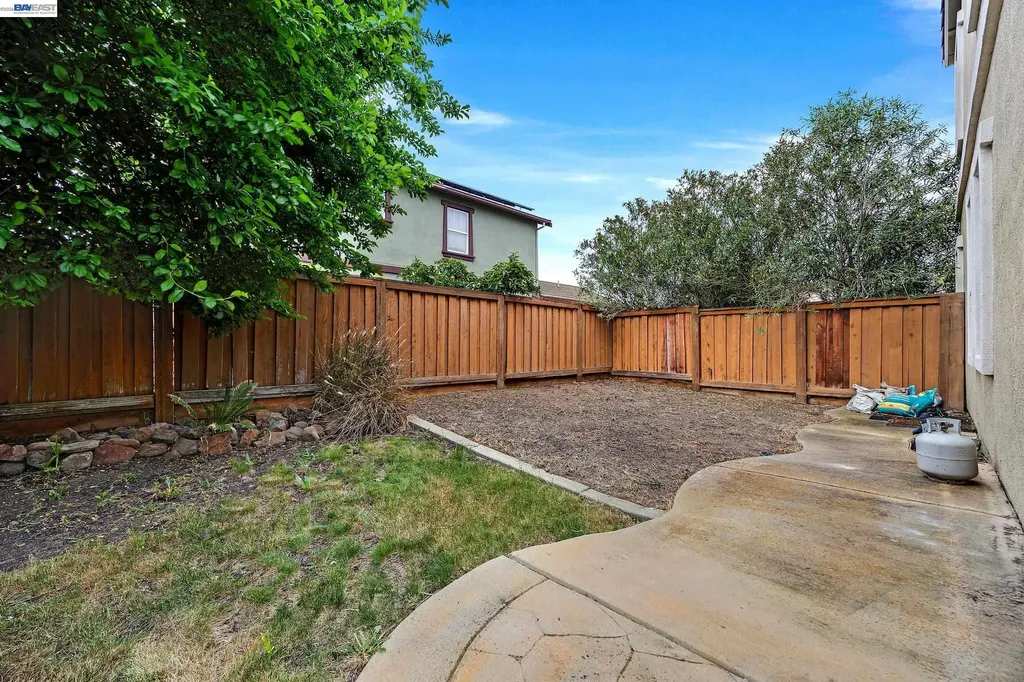 1869 Tarragon Drive Brentwood CA 94513