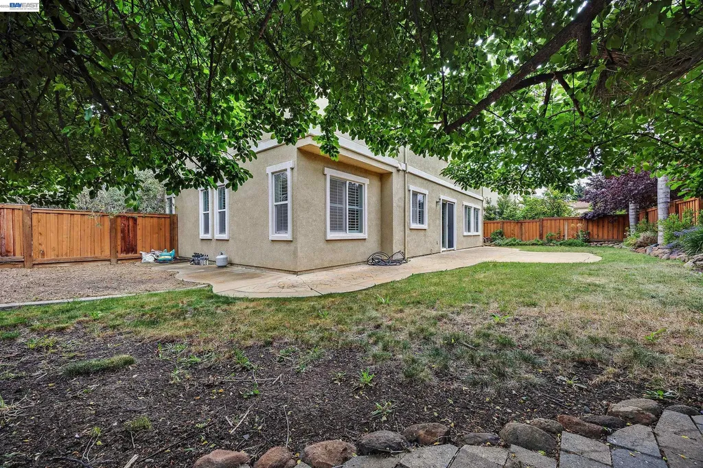 1869 Tarragon Drive Brentwood CA 94513