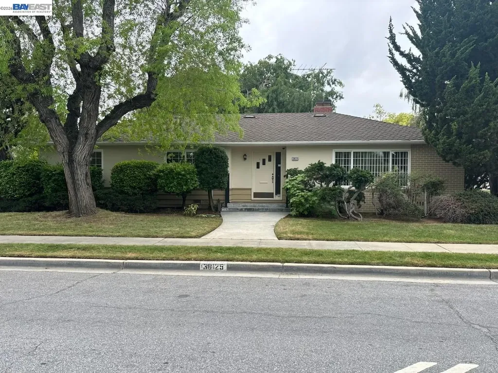38125 Logan Drive Fremont CA 94536