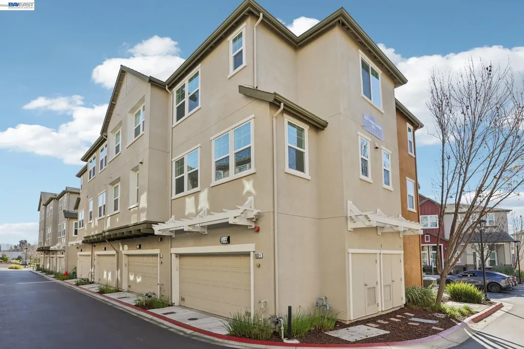 3933 Portola Common Livermore CA 94551