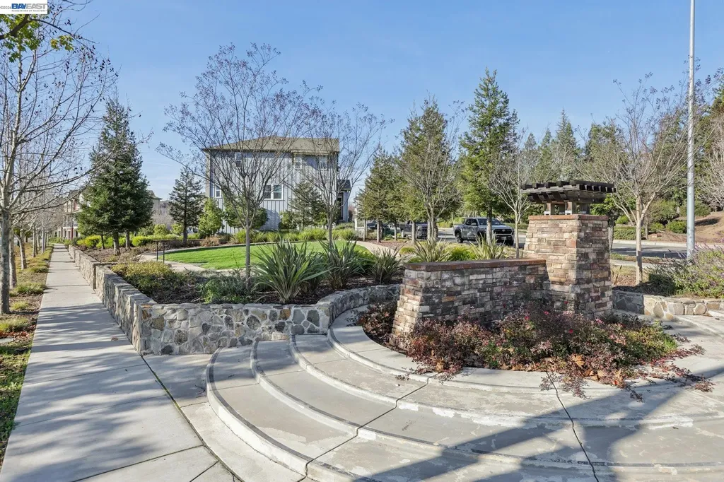 3933 Portola Common Livermore CA 94551