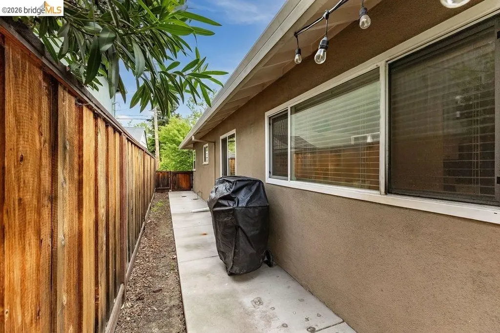 2020 Elinora Drive Pleasant Hill CA 94523