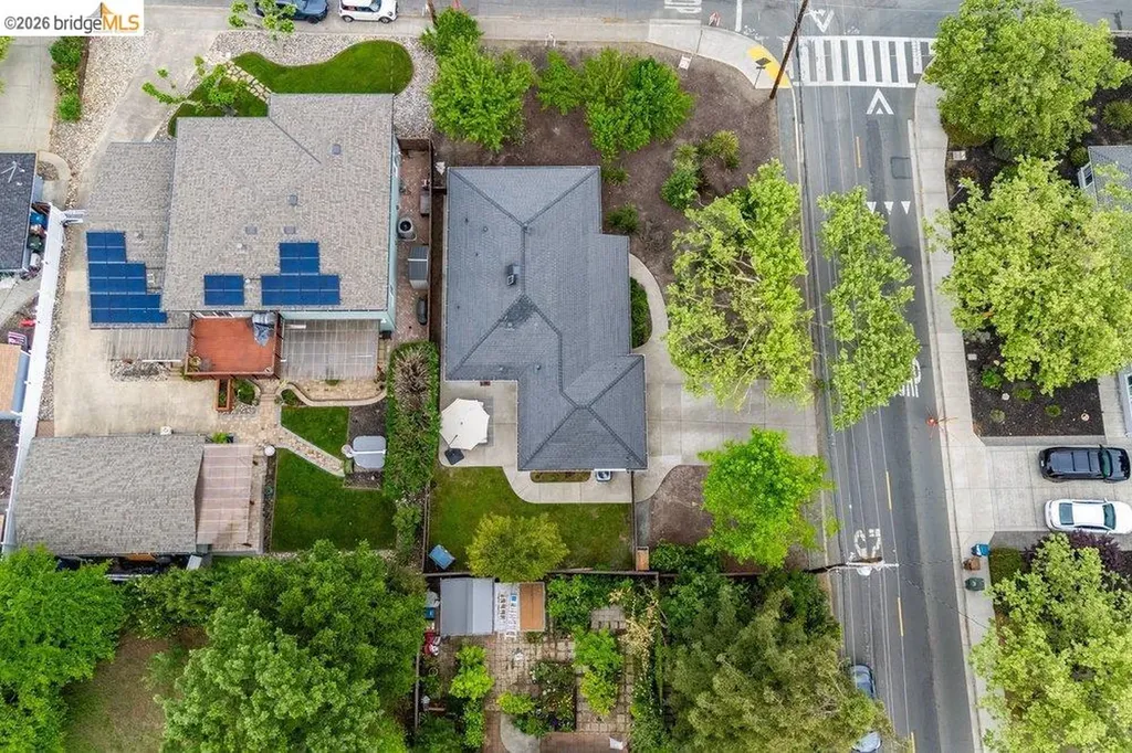 2020 Elinora Drive Pleasant Hill CA 94523