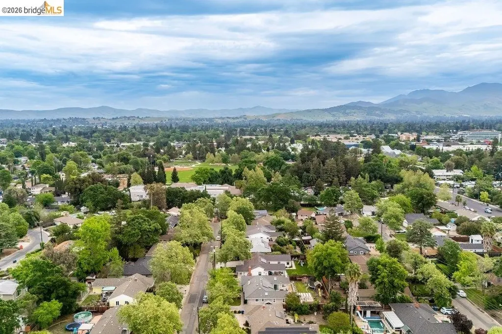 2020 Elinora Drive Pleasant Hill CA 94523