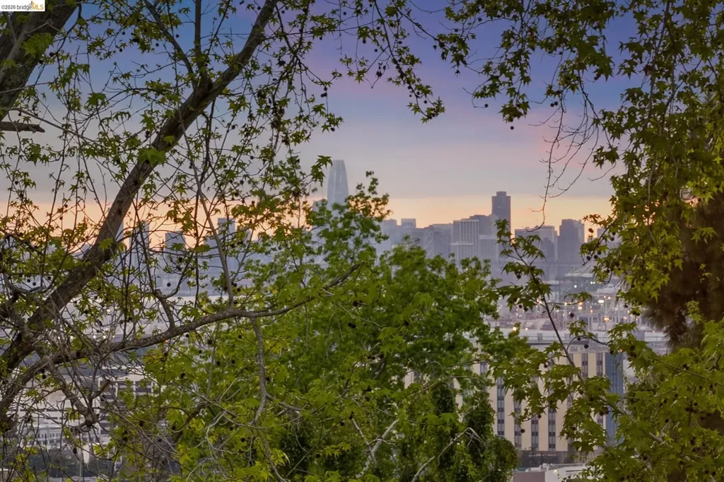 110 Monte Piedmont CA 94611