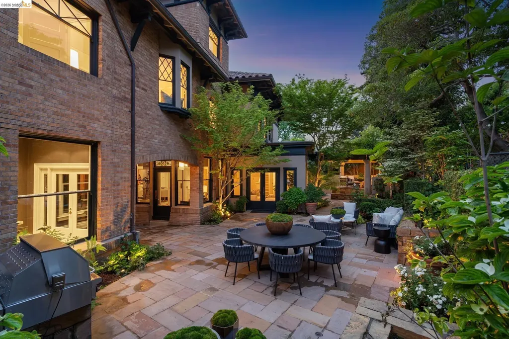 110 Monte Piedmont CA 94611