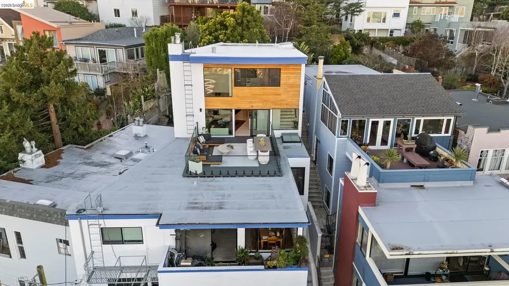 130 Grand View Avenue San Francisco CA 94114