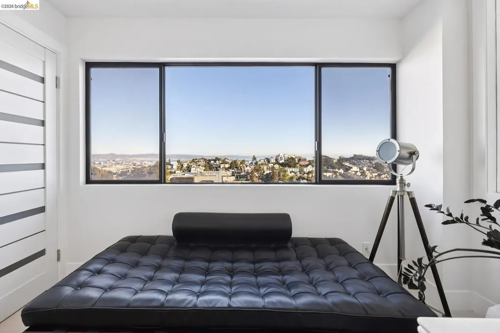 130 Grand View Avenue San Francisco CA 94114