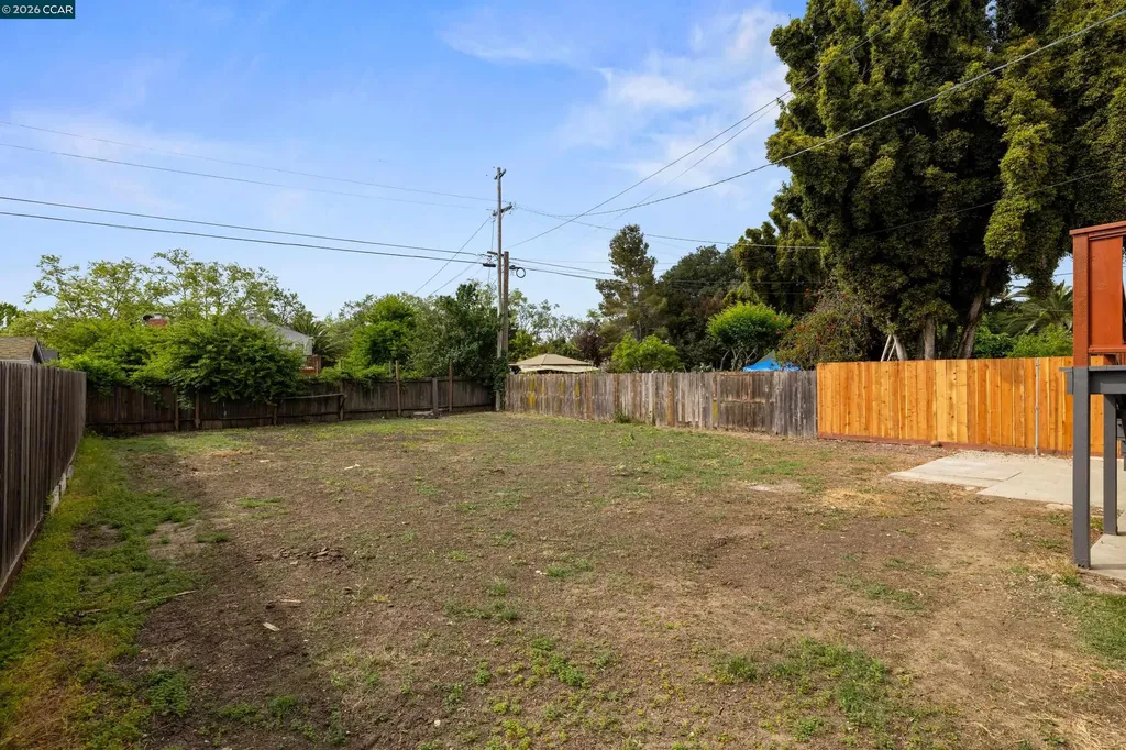 2039 Tennessee Street Vallejo CA 94590