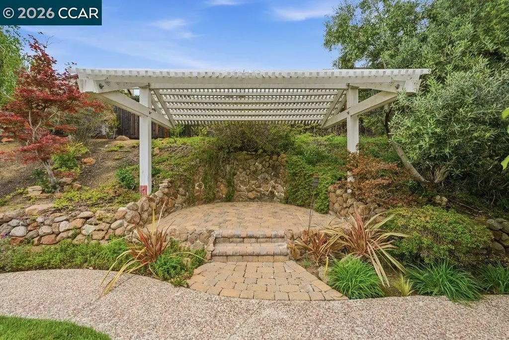 1009 Rolling Woods Way Concord CA 94521