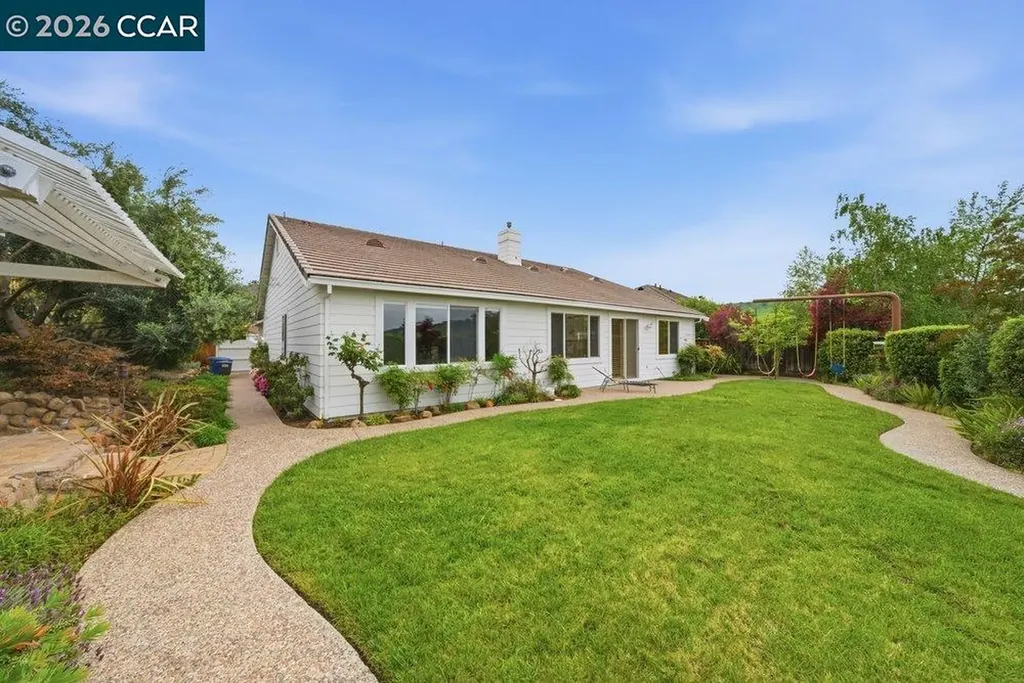 1009 Rolling Woods Way Concord CA 94521