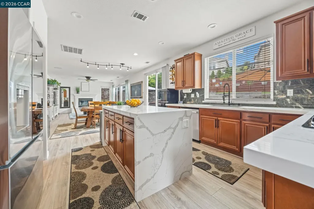 911 Autumn Oak Circle Concord CA 94521