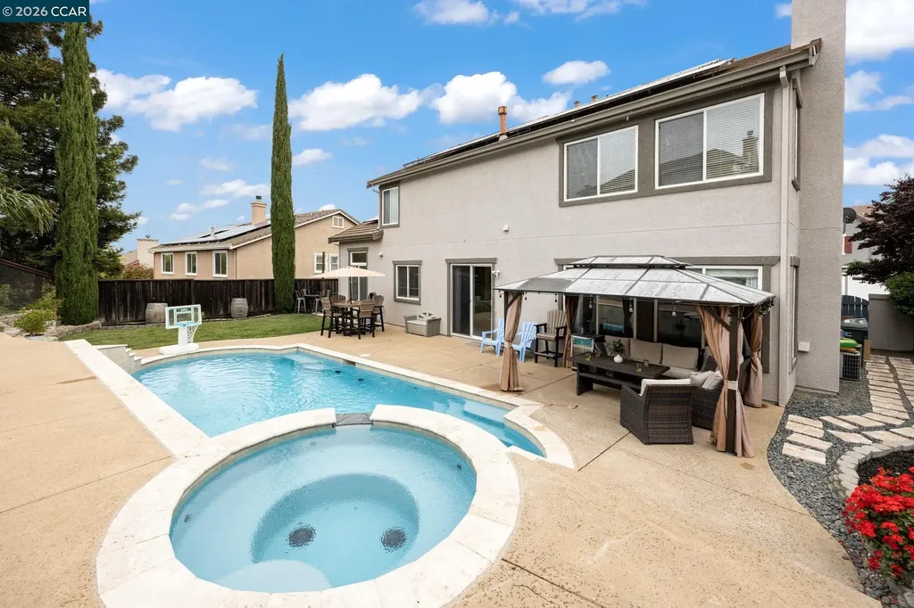 911 Autumn Oak Circle Concord CA 94521