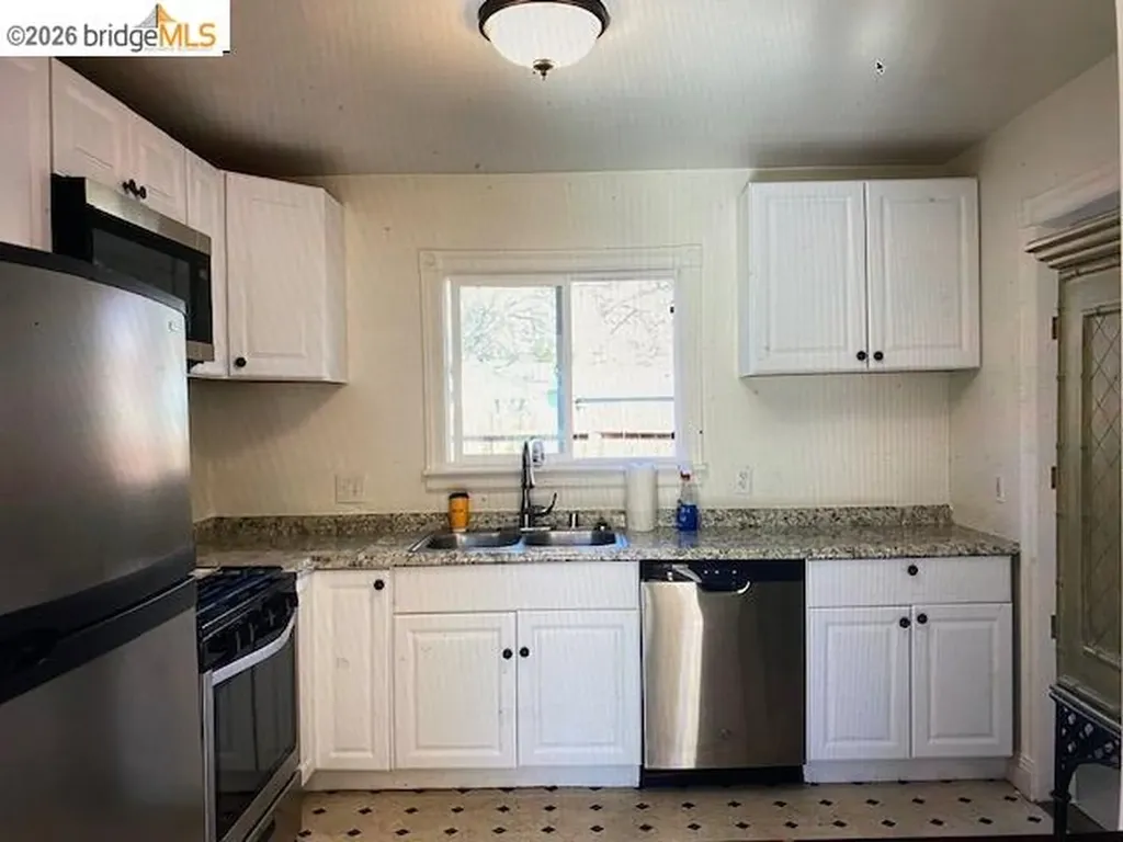 230 Cleaveland Road Pleasant Hill CA 94523