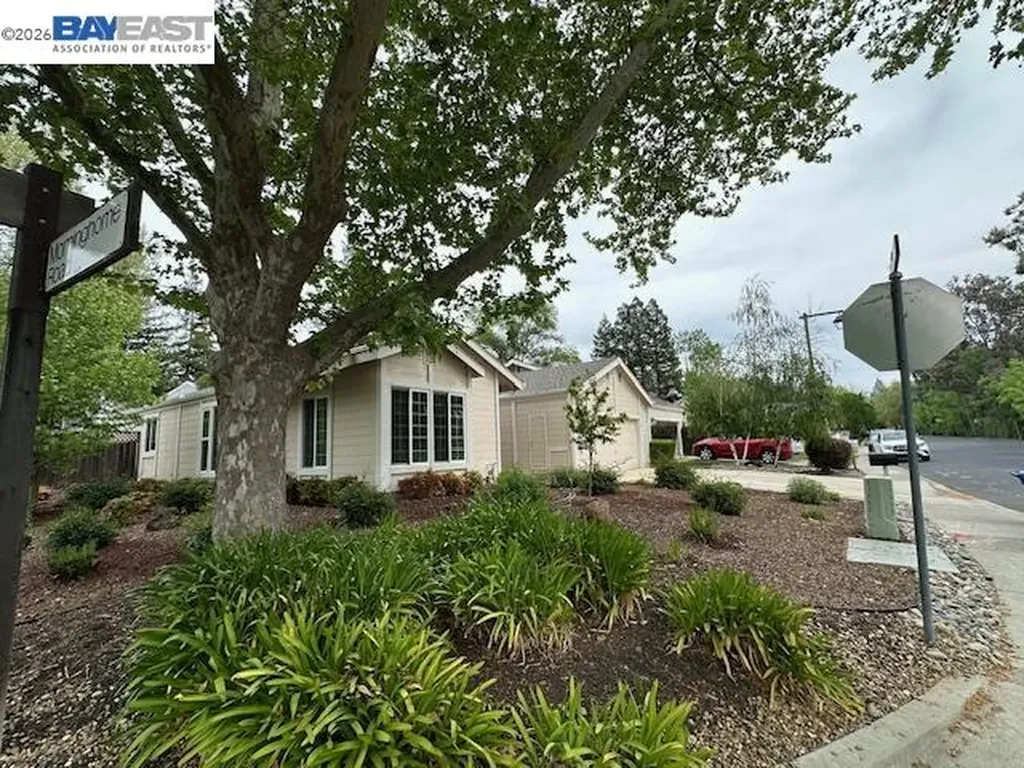498 Freitas Road Danville CA 94526