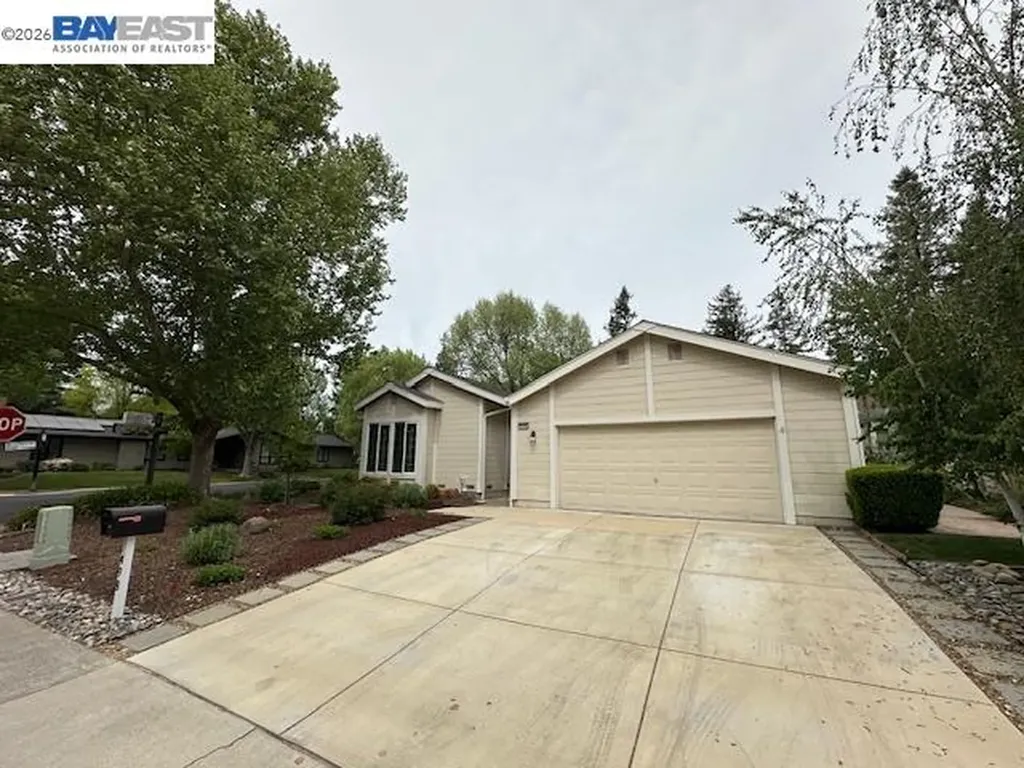 498 Freitas Road Danville CA 94526