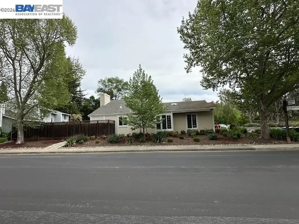 498 Freitas Road Danville CA 94526