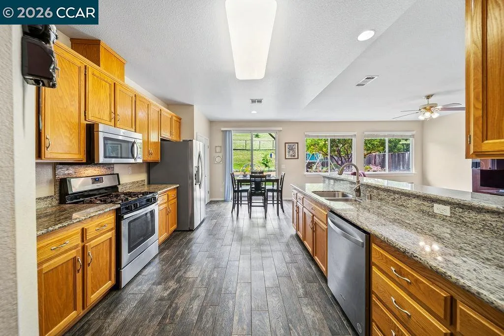 1065 Dawnview Court Pittsburg CA 94565