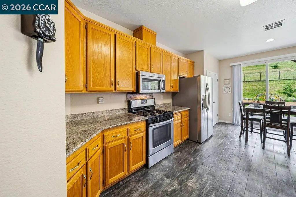 1065 Dawnview Court Pittsburg CA 94565