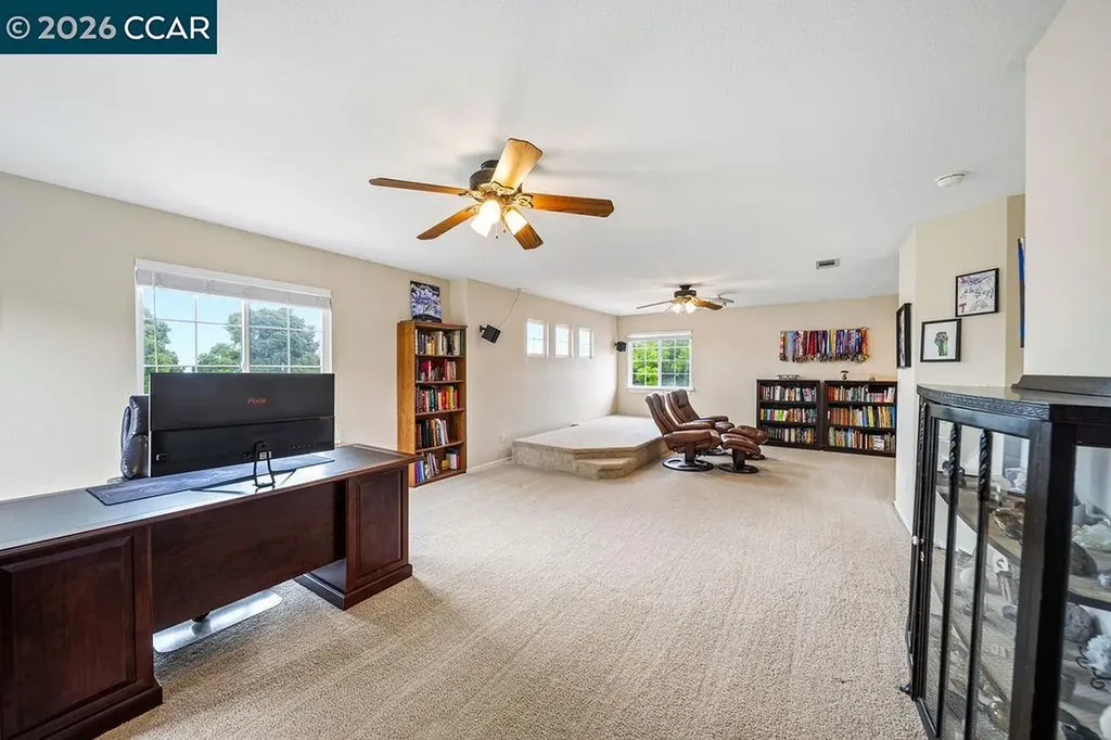 1065 Dawnview Court Pittsburg CA 94565
