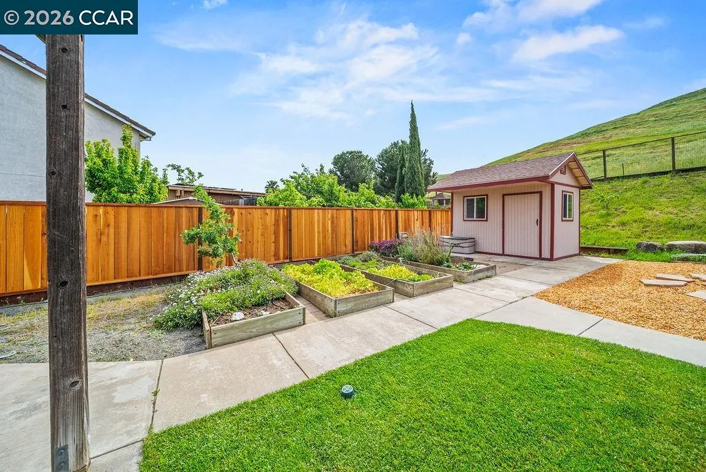 1065 Dawnview Court Pittsburg CA 94565