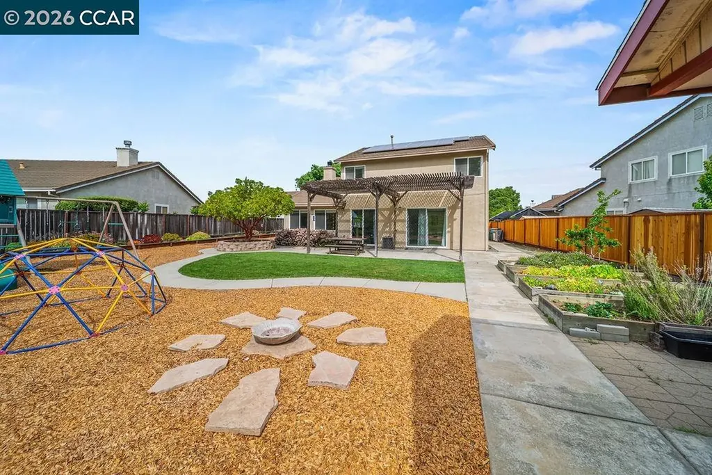 1065 Dawnview Court Pittsburg CA 94565