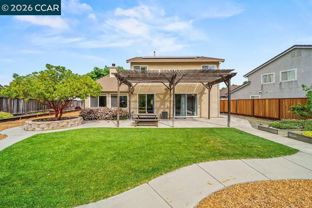 1065 Dawnview Court Pittsburg CA 94565